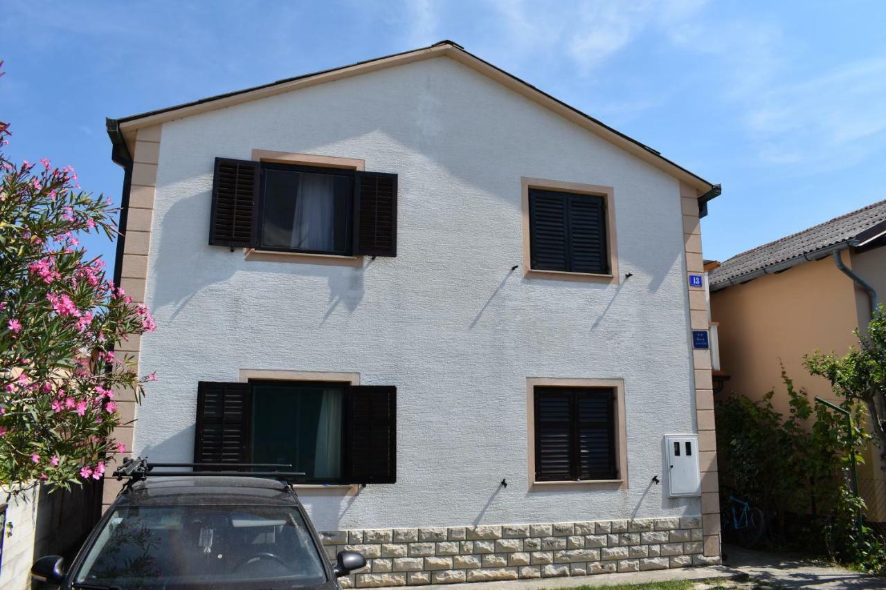 Apartman Nin-Dodo Екстер'єр фото