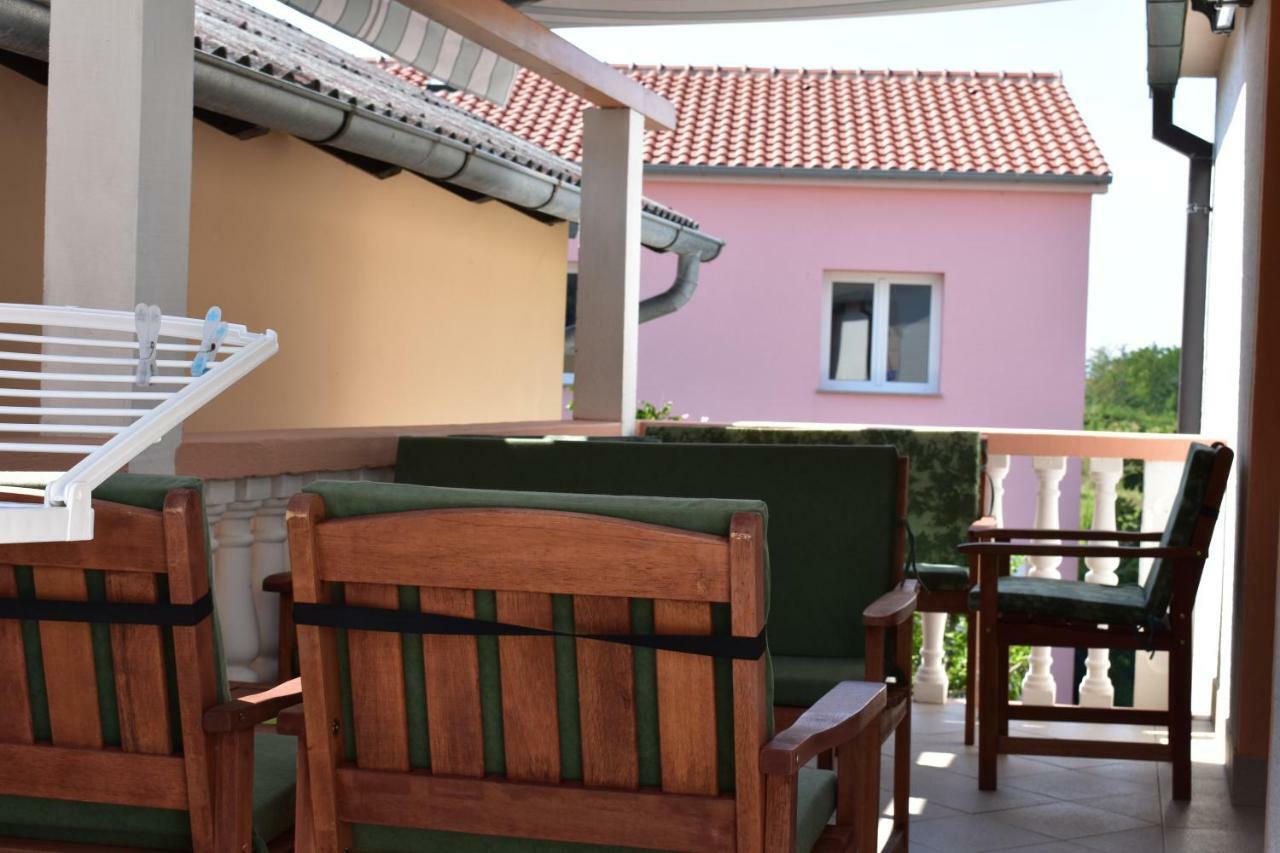 Apartman Nin-Dodo Екстер'єр фото